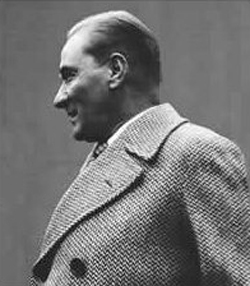 Mustafa Kemal Atatürk - www.turkosfer.com